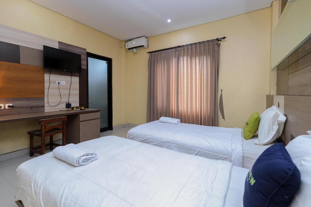 Urbanview Hotel Wg Jimbaran Bali 웅아산 외부 사진