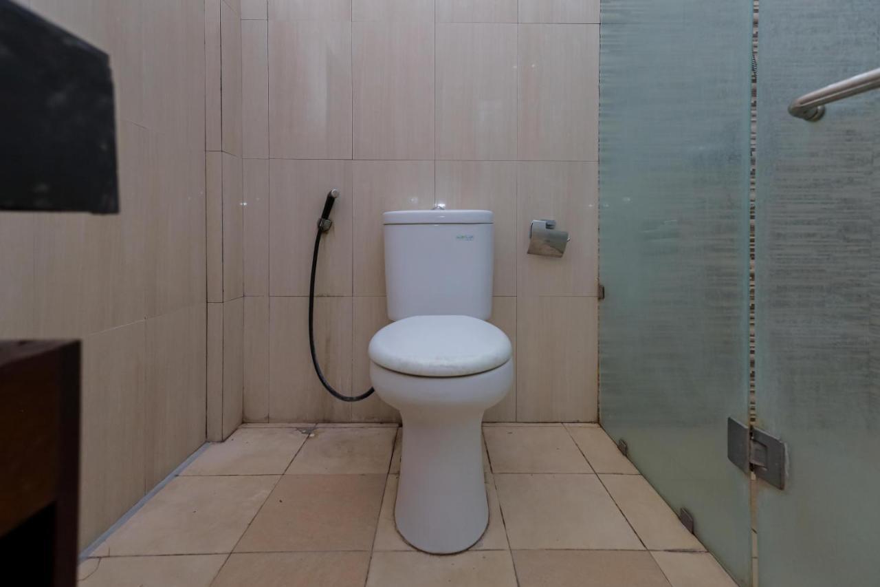Urbanview Hotel Wg Jimbaran Bali 웅아산 외부 사진